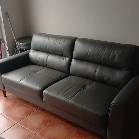 Large 4br - Minutes To Eyre Square & Races