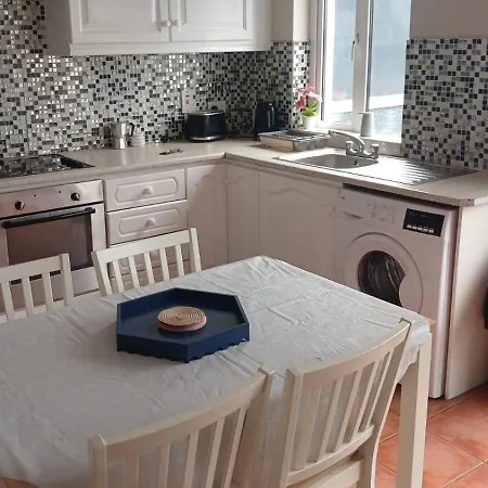 بيت للعطل Large 4br - Minutes To Eyre Square & Races غالواي
